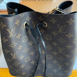 Louis Vuitton Neo Noe MM Bag